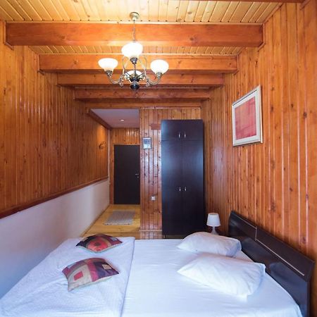 Casa Domneasca Villa บายาเดเฟียร์ ภายนอก รูปภาพ