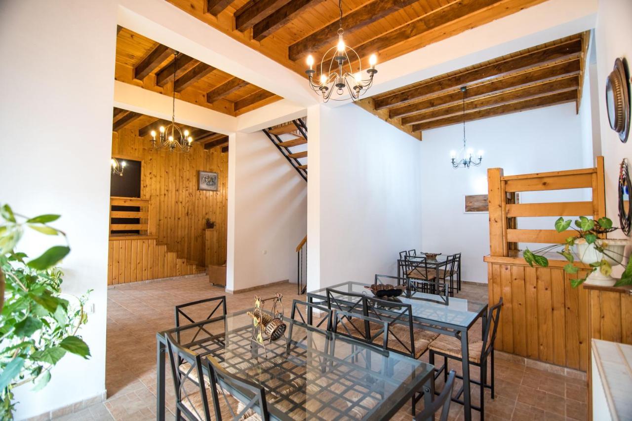 Casa Domneasca Villa บายาเดเฟียร์ ภายนอก รูปภาพ